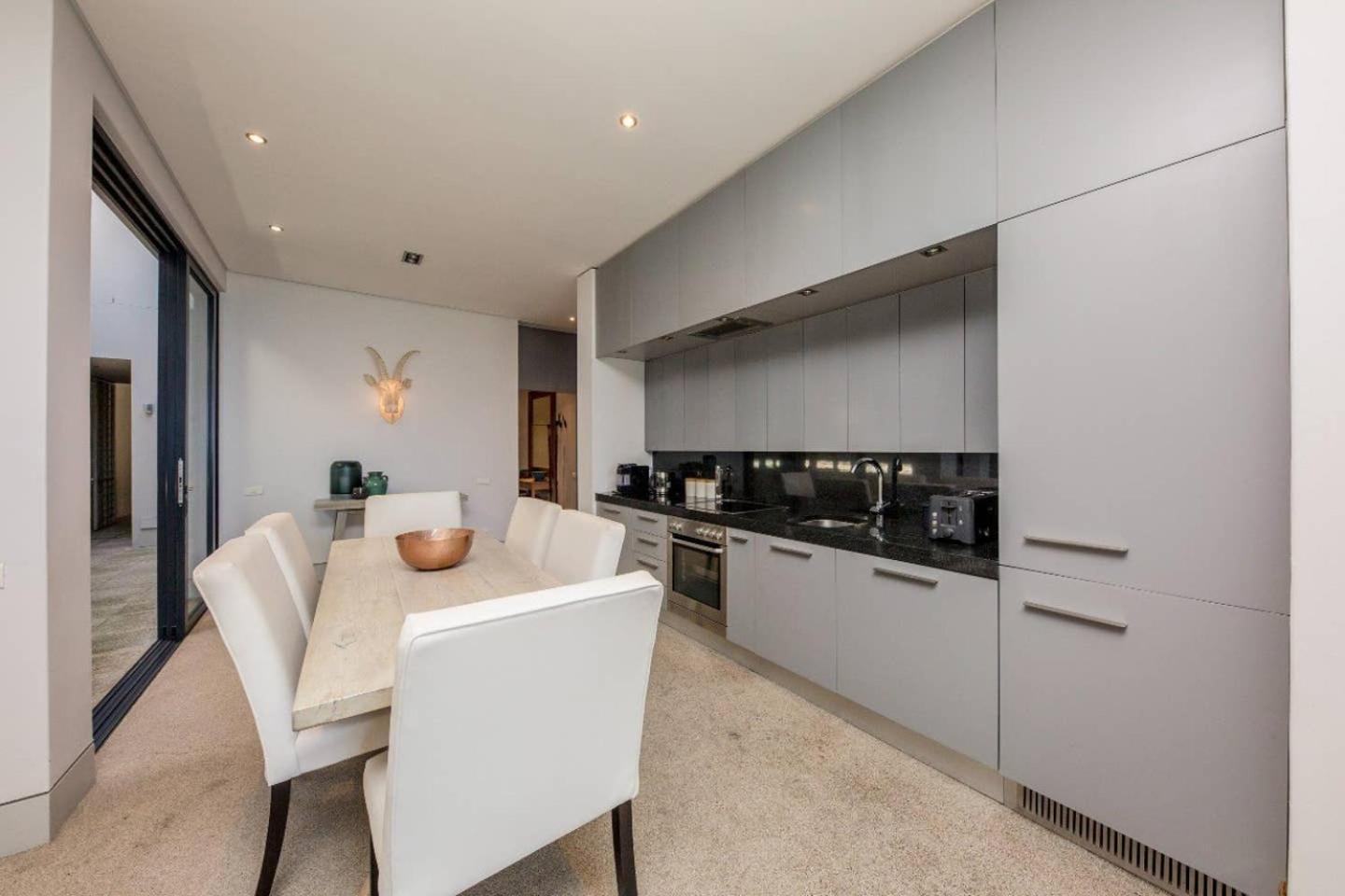 Apartment Loader Cape Town